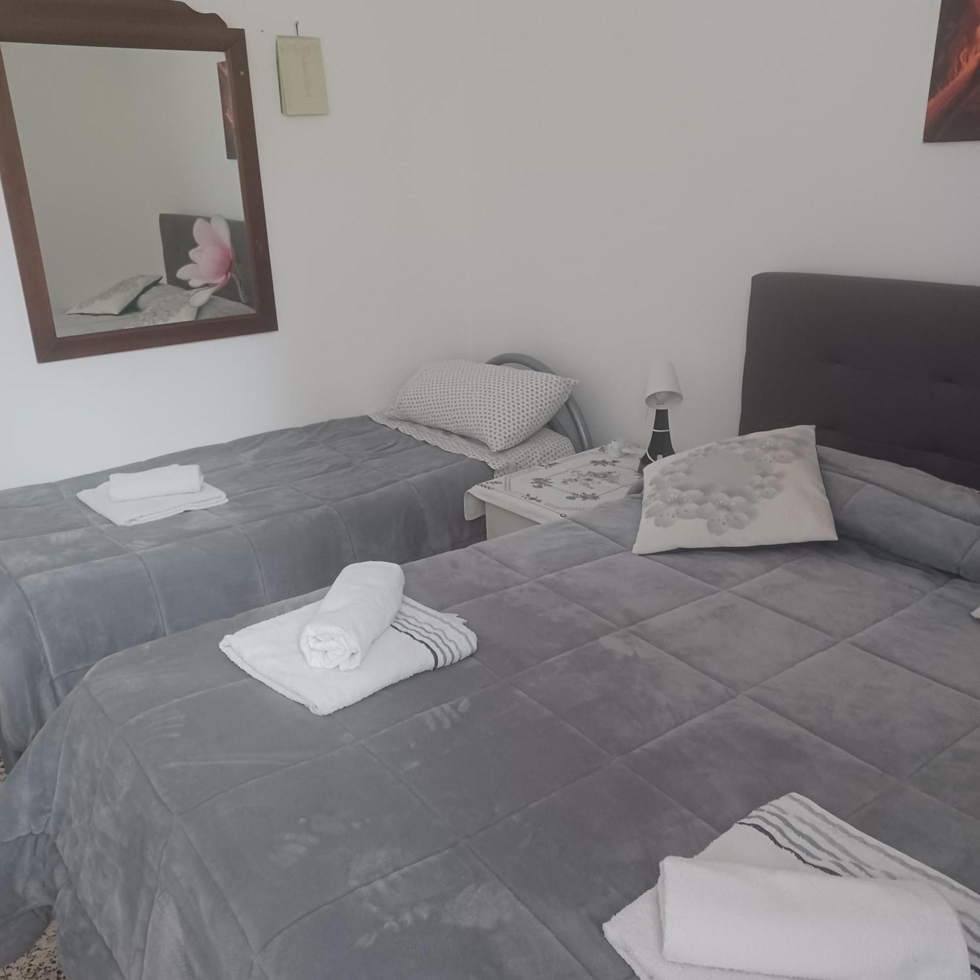 B&B Appartamenti Napoli Ngoại thất bức ảnh